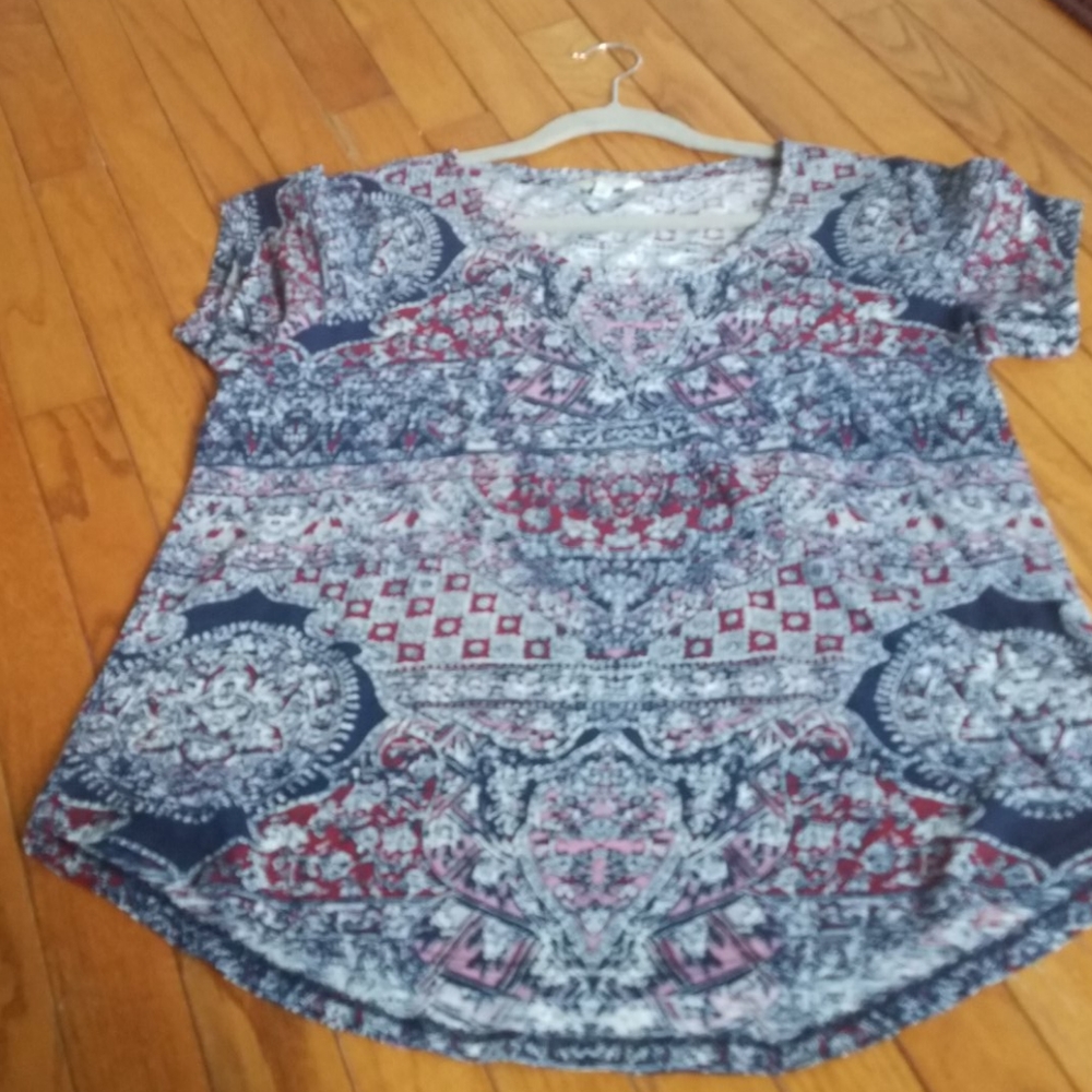 Short sleeve shirt